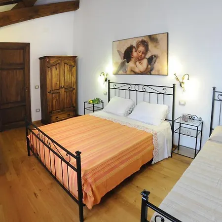 La Capanna Di Franca 6&2, Emma Willa Sovicille